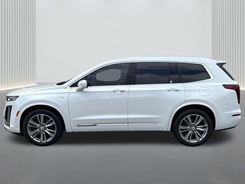 Certified 2023 Cadillac XT6 Premium Luxury w/ Technology Package FWD image 9