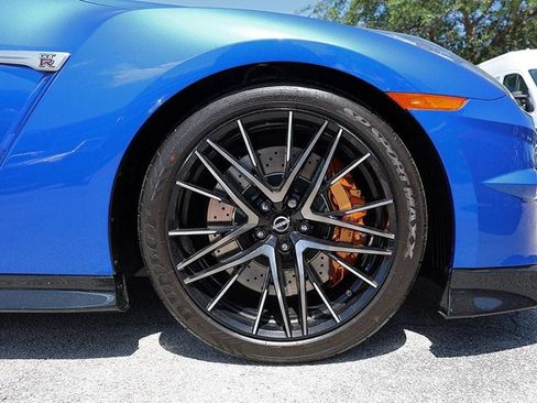 Used 2024 Nissan GT-R w/ Floor Mat Package AWD/4WD image 44
