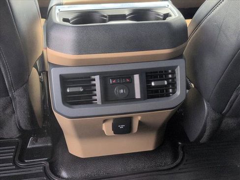 Used 2025 Ford F350 Lariat image 16