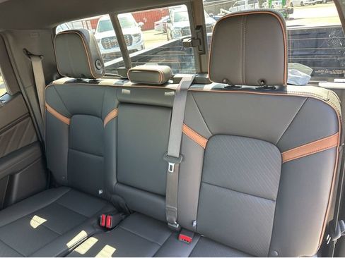 New 2026 GMC Canyon AT4 w/ Technology Plus Package AWD/4WD image 16
