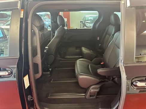 Certified 2024 Toyota Sienna XLE Woodland Edition AWD/4WD image 12