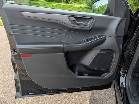 Used 2023 Ford Escape Active w/ Cold Weather Package image 35