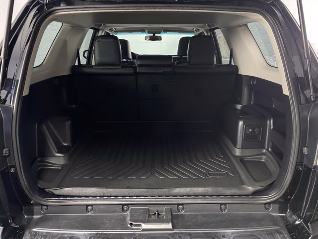 Used 2018 Toyota 4Runner SR5 Premium AWD/4WD image 20