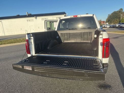 Used 2024 Ford F150 XLT w/ Mobile Office Package image 24