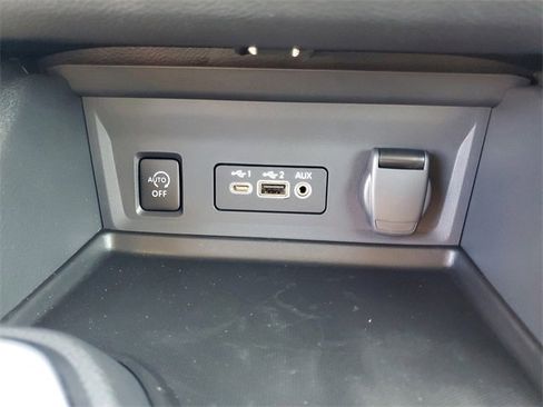 New 2025 Nissan Sentra SR w/ SR Premium Package image 19