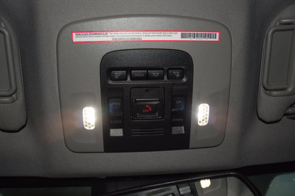 Used 2023 Toyota Camry SE w/ Cold Weather Package FWD image 48
