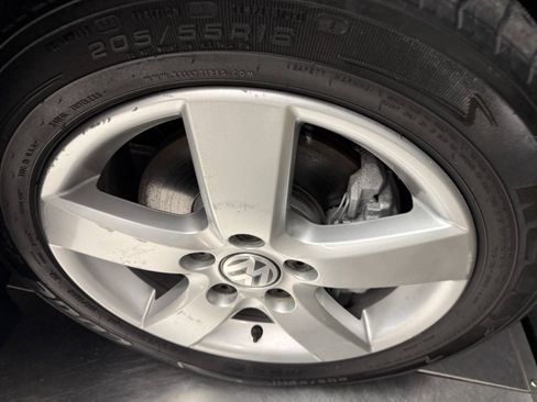 Used 2008 Volkswagen Jetta SE FWD image 25