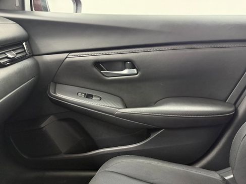 Used 2024 Nissan Sentra SV image 24