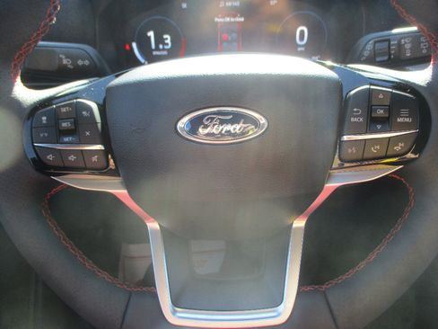 New 2026 Ford Explorer ST-Line w/ ST-Line Street Pack RWD image 10