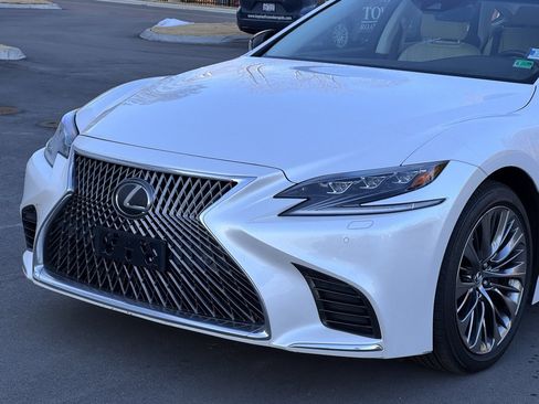 Used 2018 Lexus LS 500 AWD image 39