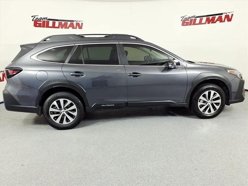 Certified 2025 Subaru Outback Premium image 5