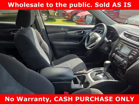 Used 2016 Nissan Rogue S w/ Appearance Package FWD image 9