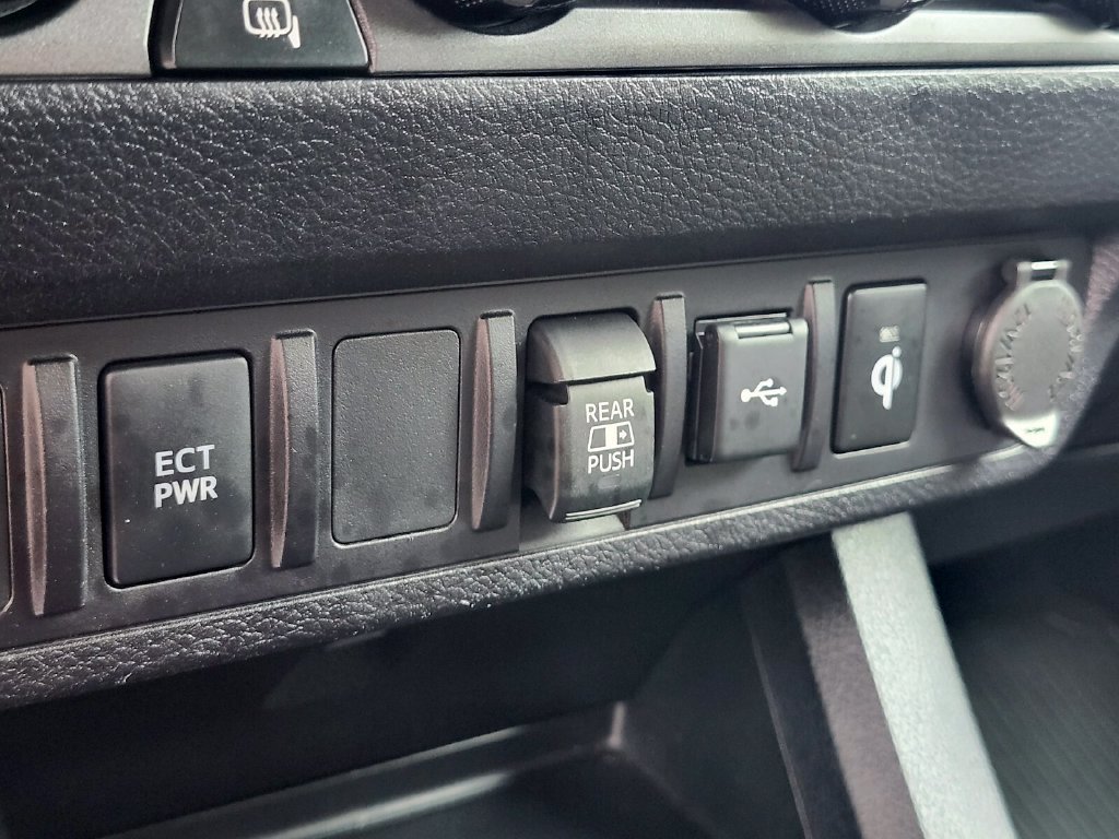 Used 2023 Toyota Tacoma TRD Off-Road AWD/4WD image 25