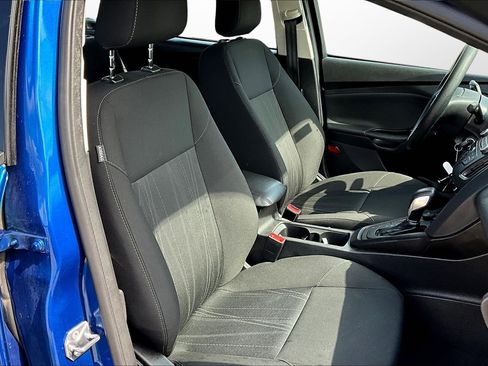 Used 2018 Ford Focus SE image 7