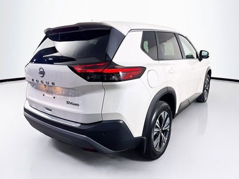 Certified 2023 Nissan Rogue SV image 5