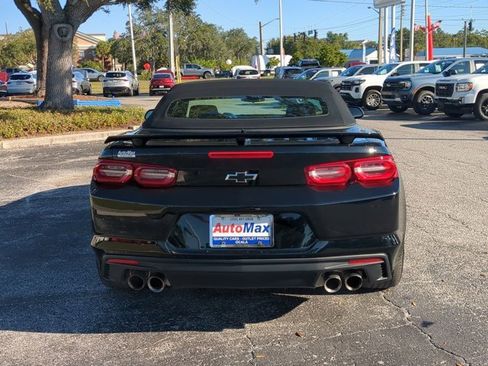 Used 2022 Chevrolet Camaro LT w/ Technology Package image 5