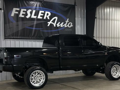 Used 2016 RAM 2500 SLT w/ Luxury Group AWD/4WD image 15