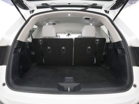 Certified 2023 Honda Pilot LX image 10