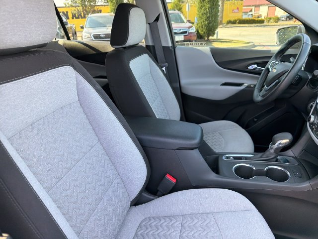 Used 2024 Chevrolet Equinox LT FWD image 25