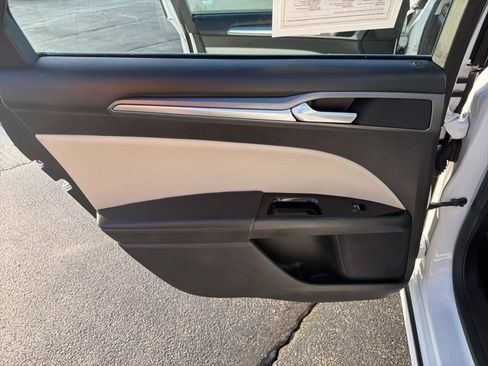 Used 2015 Ford Fusion Titanium image 30