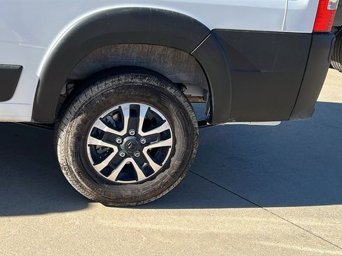 Used 2025 RAM ProMaster 1500 w/ Quick Order Package 22G SLT image 12