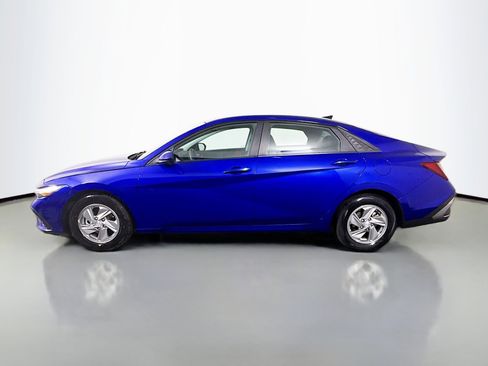 Used 2024 Hyundai Elantra SE image 6