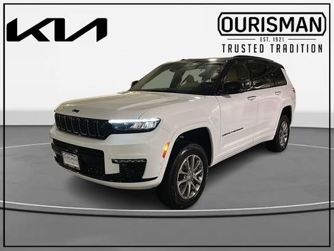 Used 2023 Jeep Grand Cherokee L Summit AWD/4WD image 2