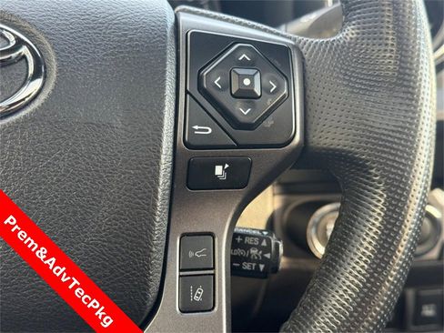 Used 2022 Toyota Tacoma TRD Sport image 17