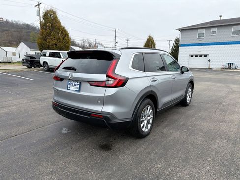 Used 2026 Honda CR-V EX image 8