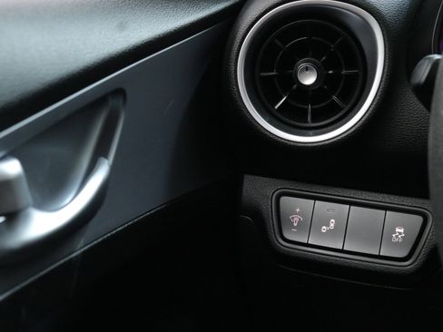 Used 2023 Kia Forte LXS w/ LXS Technology Package image 16