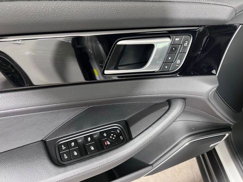 Certified 2023 Porsche Panamera 4S AWD/4WD image 26