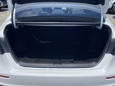 Used 2024 Honda Accord EX image 21