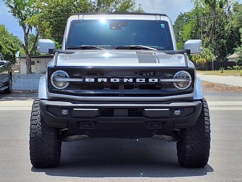 Used 2023 Ford Bronco Outer Banks AWD/4WD image 2