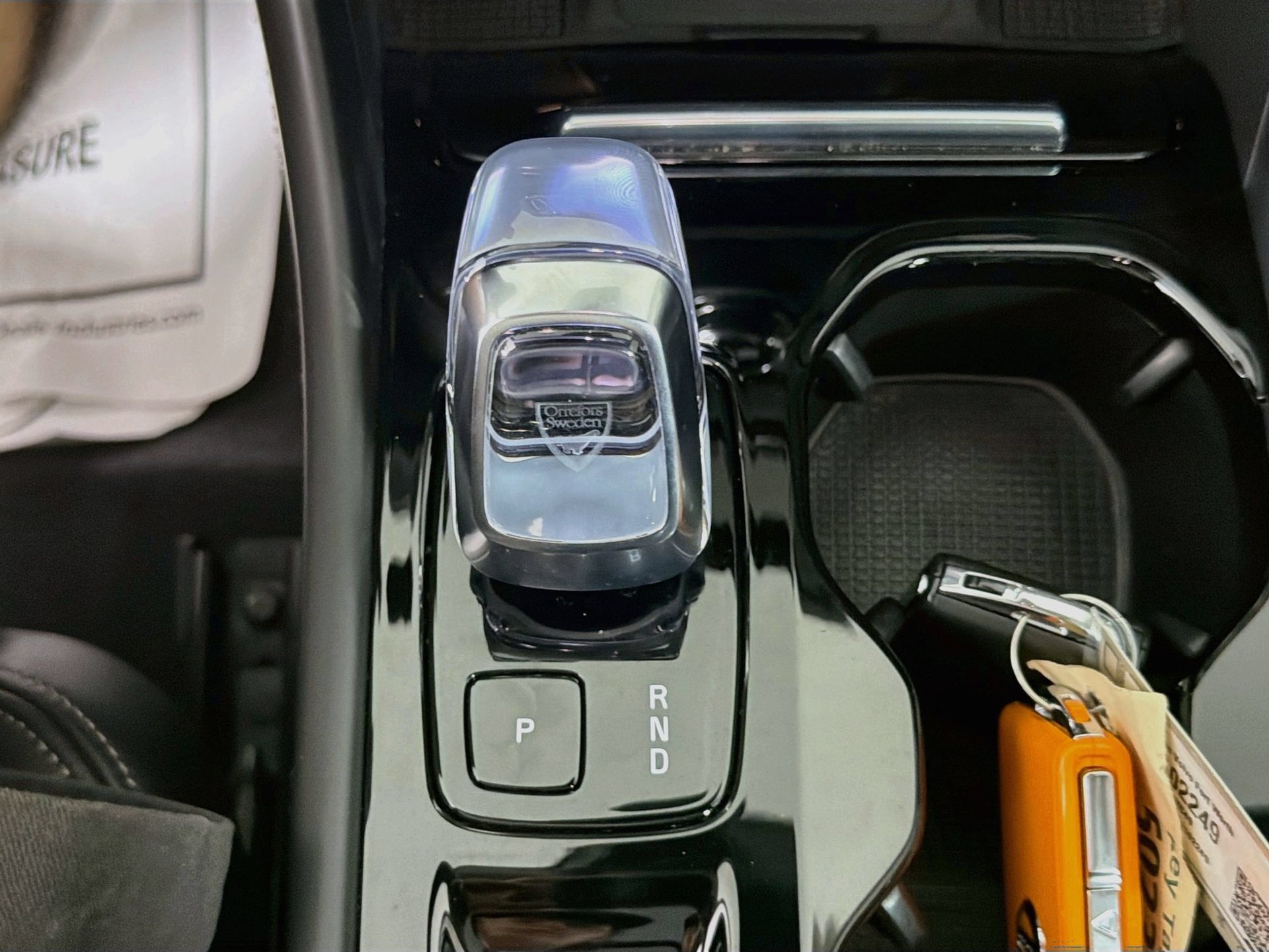Certified 2023 Volvo XC40 B4 Plus w/ Protection Package Premier FWD image 17
