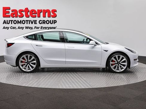 Used 2019 Tesla Model 3 Performance AWD/4WD image 4