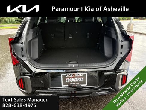 New 2027 Kia Seltos X-Line S w/ X-Line S Premium Package AWD/4WD image 29
