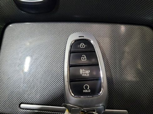 Used 2021 Hyundai Santa Fe SEL image 32