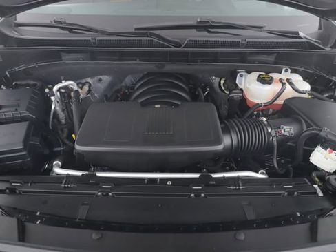 Used 2024 GMC Yukon AT4 w/ Technology Package image 15