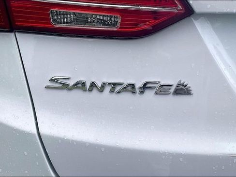 Used 2016 Hyundai Santa Fe Sport FWD image 8