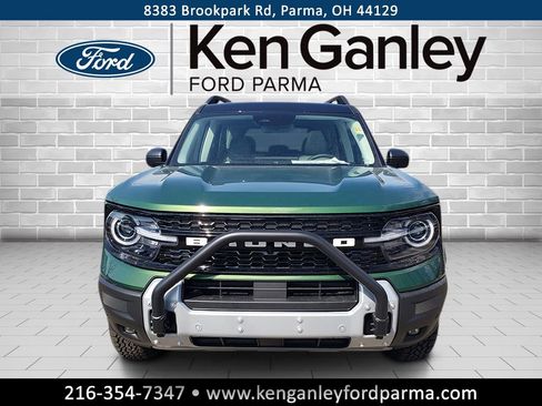 New 2025 Ford Bronco Sport Badlands w/ Sasquatch Badlands Package AWD/4WD image 2