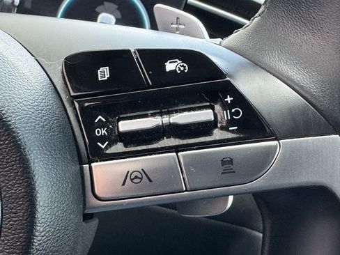 Used 2023 Hyundai Tucson Limited image 29