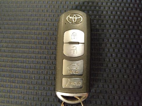 Used 2018 Toyota Yaris iA FWD image 32