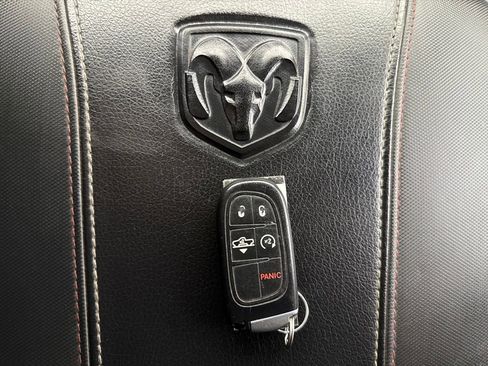 Used 2015 RAM 1500 Rebel w/ Luxury Group image 33