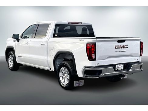 Used 2024 GMC Sierra 1500 SLE image 4