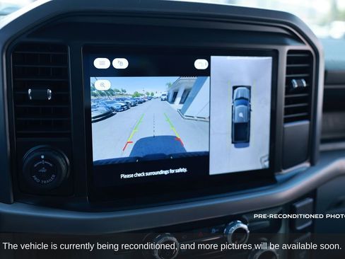 Used 2025 Ford F150 Lightning XLT image 17