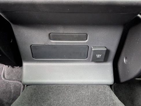 Used 2021 Land Rover Range Rover Velar S image 18