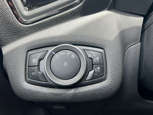 Used 2017 Ford Escape Titanium AWD/4WD image 16