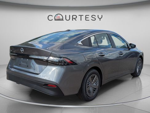 New 2026 Nissan Sentra SV w/ Floor Mat Package FWD image 6