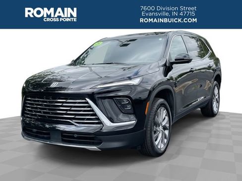 Used 2025 Buick Enclave Preferred image 1