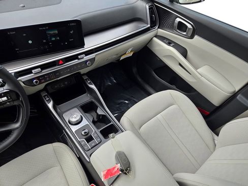 New 2026 Kia Sorento EX FWD image 23